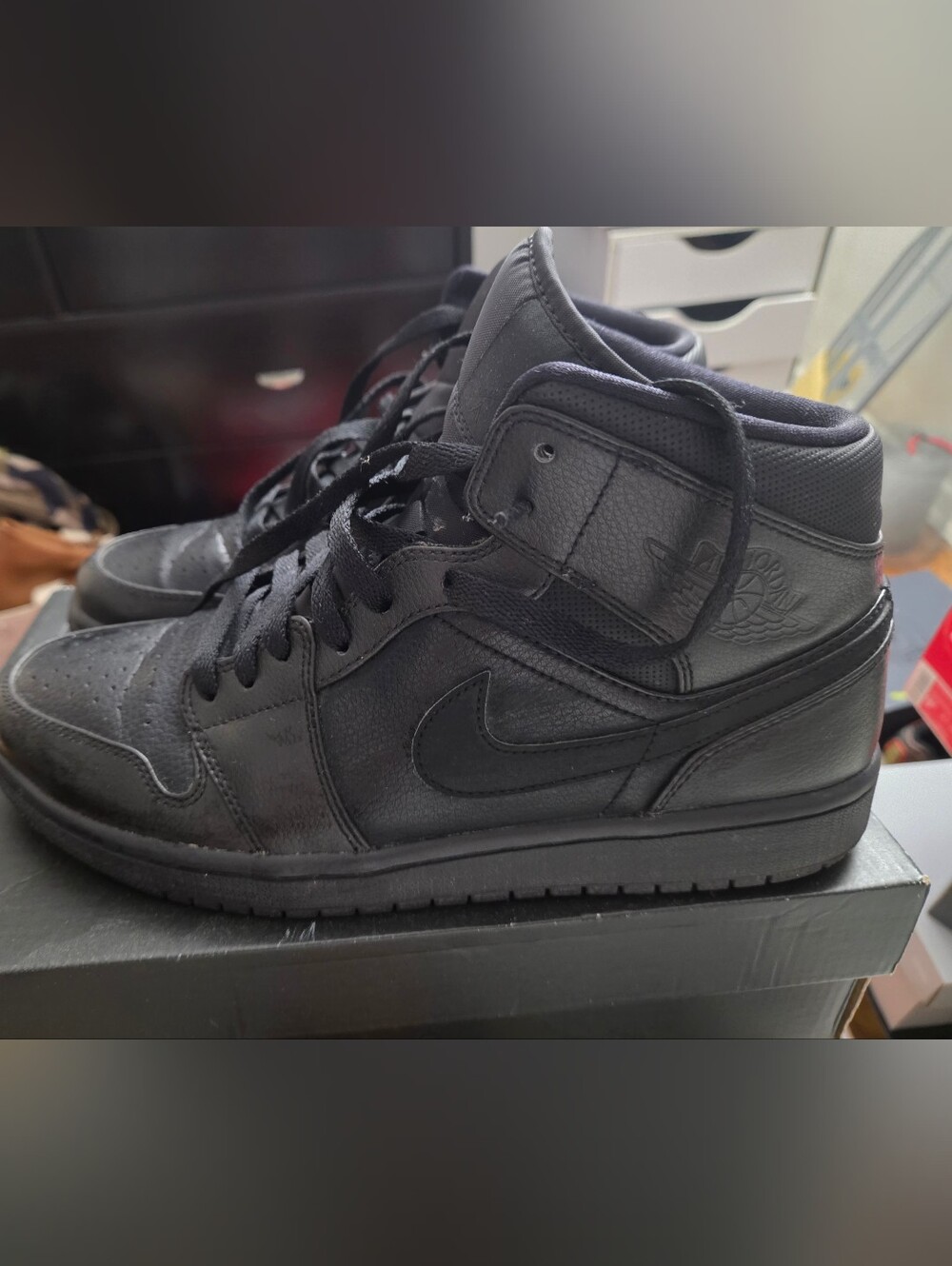 Nike Men's Air Jordan Style High-Top Sneakers in Black
